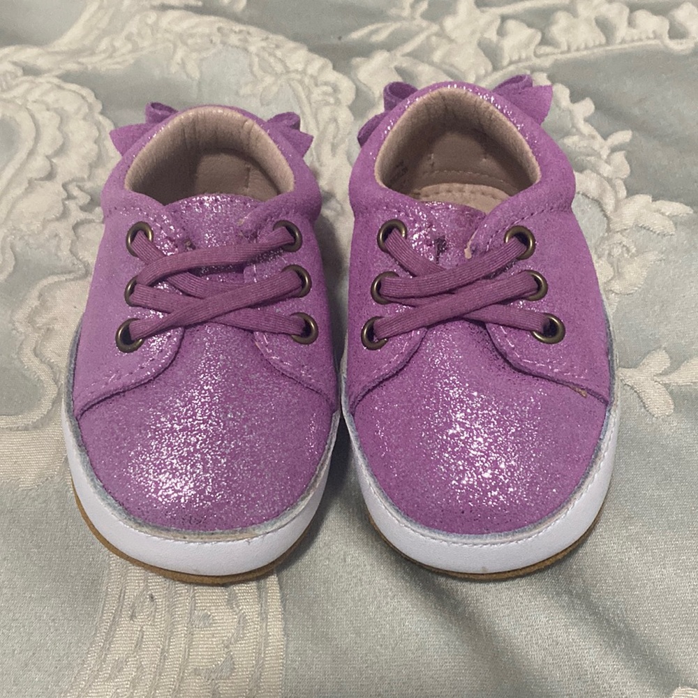 Monkey Feet Sneakers - 6-12m